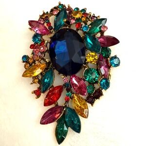 Multicolor Rhinestone Brooch / Pendant. NWOT